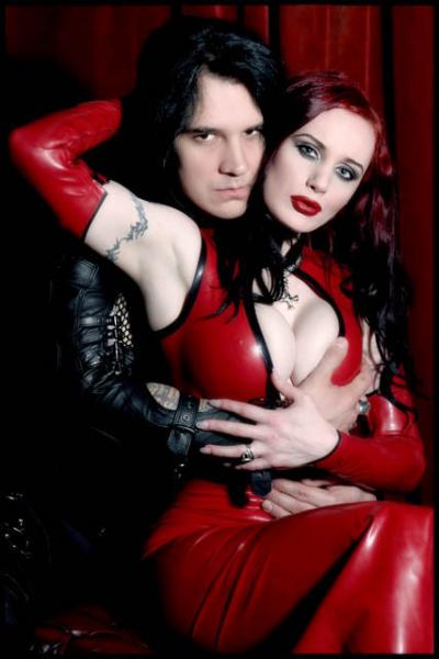 Couple goth